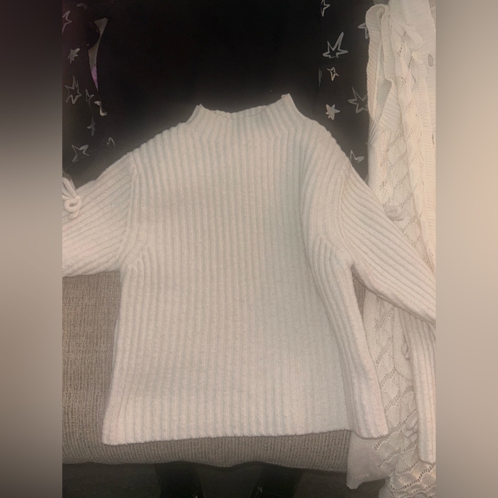 Lot of 5 sweatshirts, cardigans and hoodies for girls size 6 - Picture 4 of 14